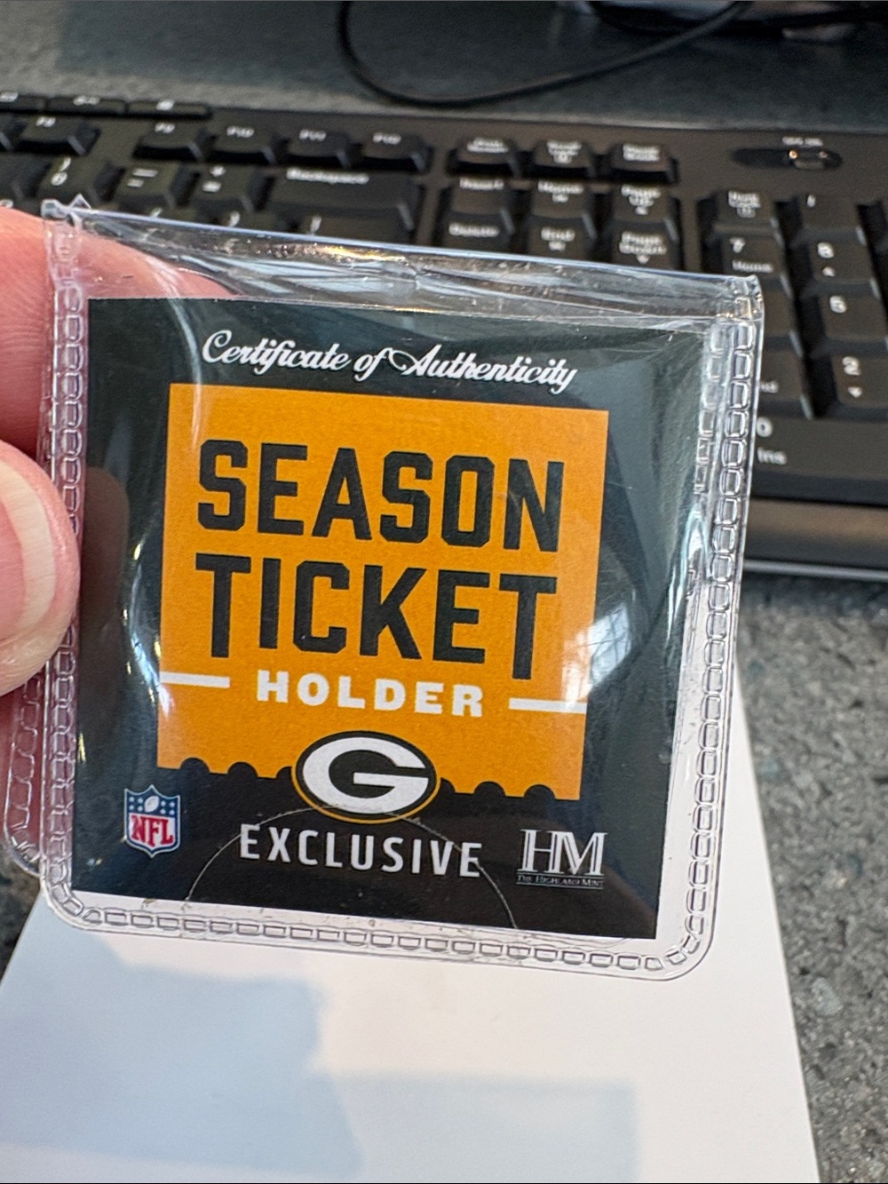 Green Bay Packers 2021 Season Ticket Holder Commemorative Coin  Gold Tone